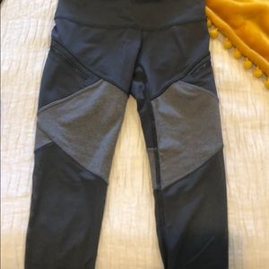 Gray ivivva cropped pants